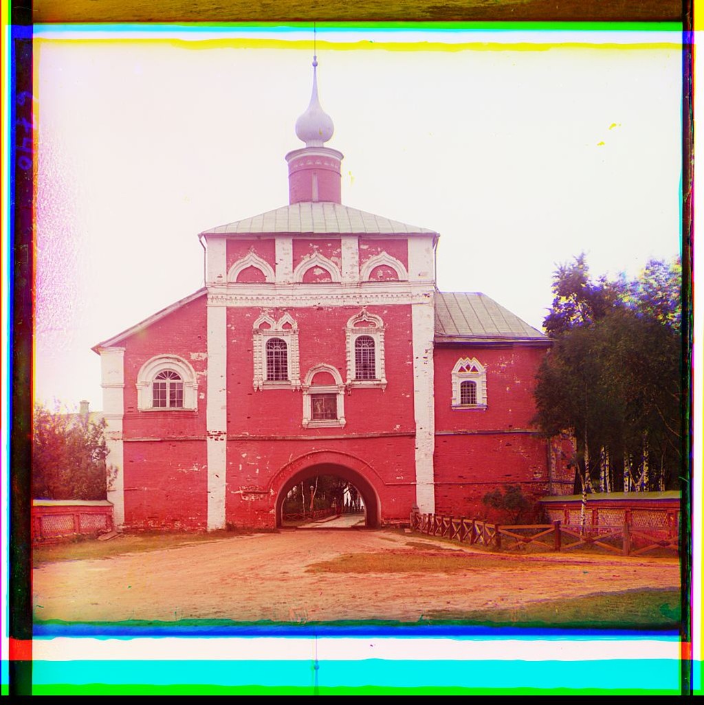 Спасо-Евфимиев монастырь. Вторые врата в ограде