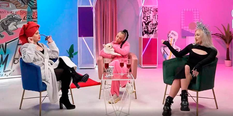 Жительница Александрова Диана Кошкина приняла участие в модном шоу ...