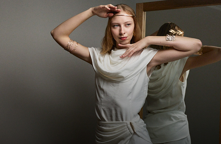 Кабы я была богиня: владимирская модель обыграла образы греческих обитательниц Олимпа