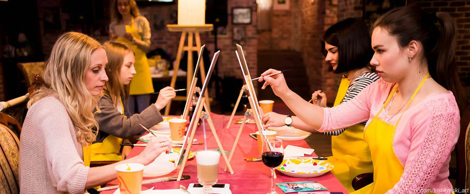 Мастер-класс по живописи в ресторане «Cha-Cha»