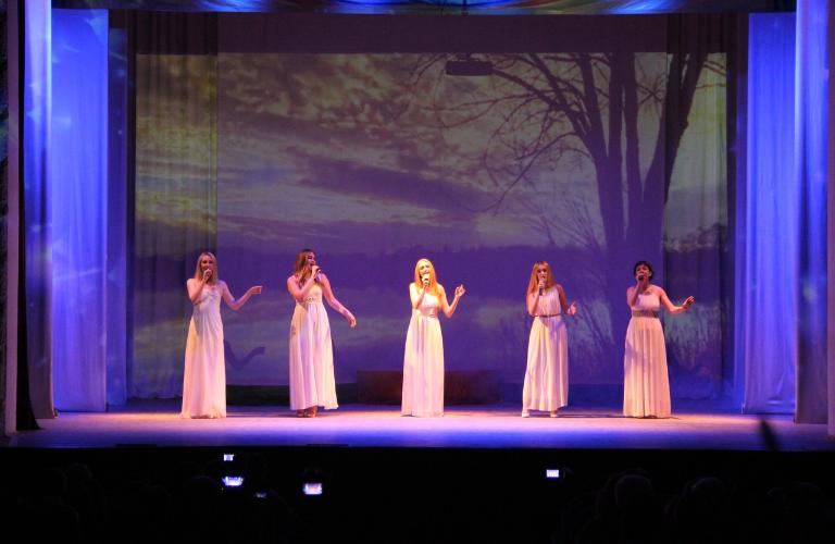 «Юбилей в кругу друзей» приглашает отметить эстрадная студия «Влада»