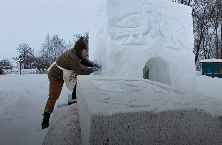 Белоснежное зодчество: в Боголюбове возвели мини-копию храма Покрова на Нерли