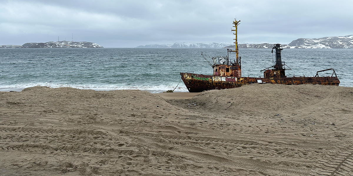 Дом из фильма «Любовь и голуби», севшие на мель корабли и другие детали автопутешествия на Русский Север
