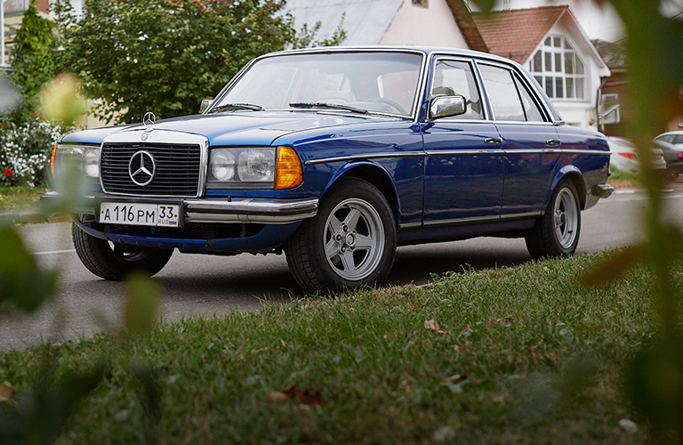 Советская мечта! Винтажный Mercedes-Benz 1982 года, нашедший своего владельца во Владимире