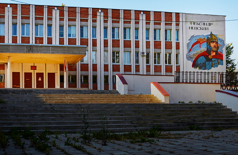 Фабрики звезд: какие школы Владимира признали лучшими по количеству выпущенных стобалльников?