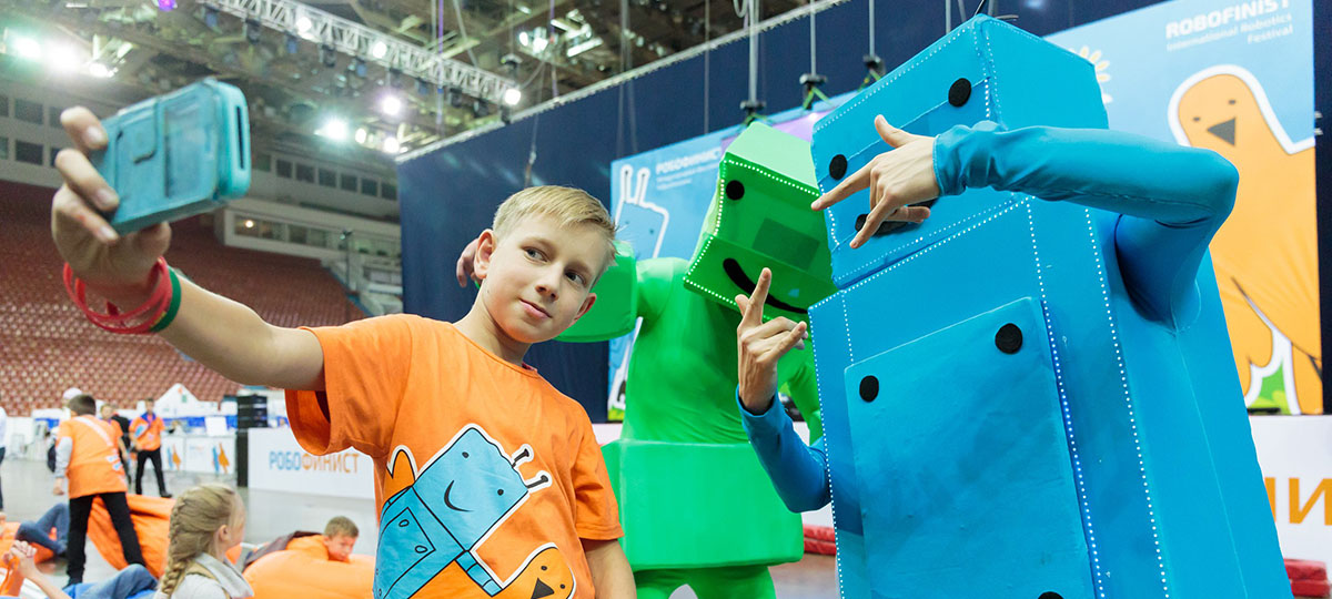 Владимирские роботы стали международными чемпионами по сумо