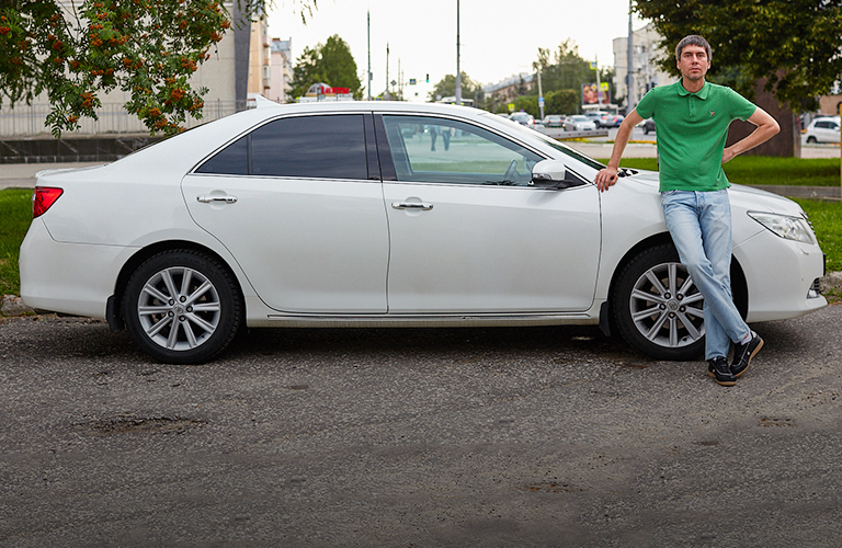 Поймал удачу за руль — владимирец выиграл Toyota Camry в полной комплектации