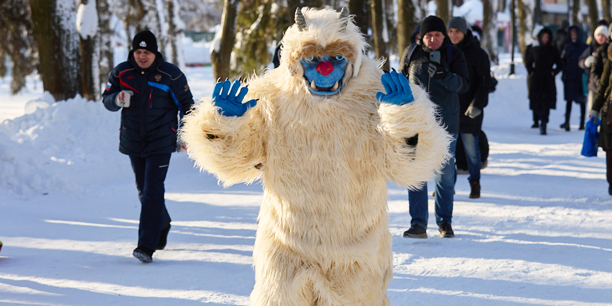 Конь в пальто, йети и синий тигр Дерпи — нестандартные образы карнавального забега во Владимире