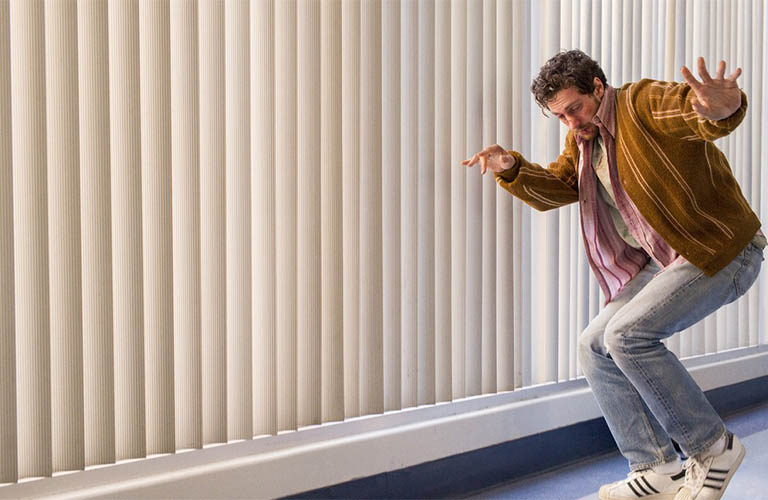 Драма «Миллион мелких осколков»