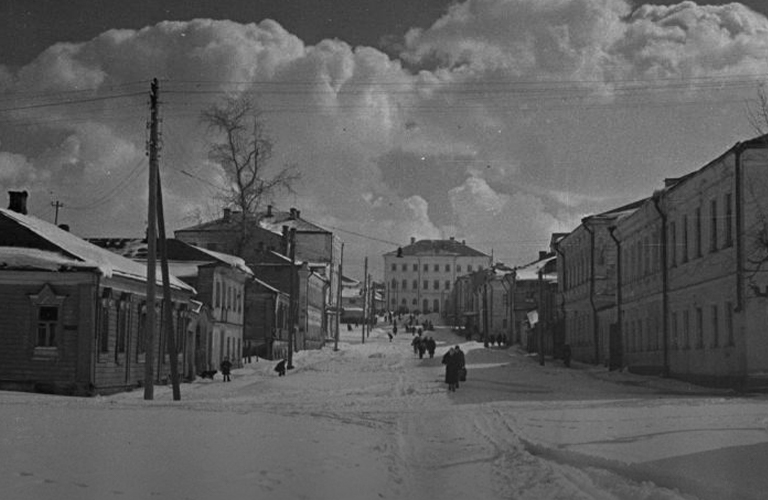 Ретро-зима во Владимире: 10 архивных кадров