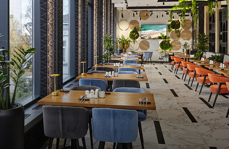 Ранние завтраки, комфорт-фуд и твисты на знакомые рецепты в ресторане с окнами в пол Saisons