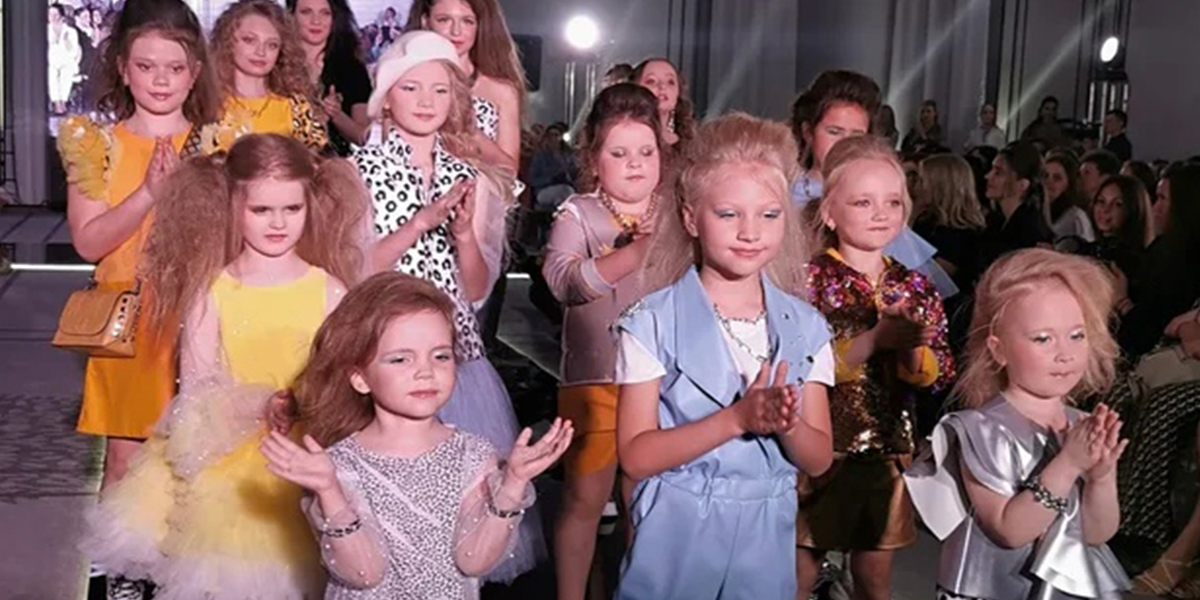 Владимирские дети-модели «петляли» по подиуму на Неделе моды в Казани