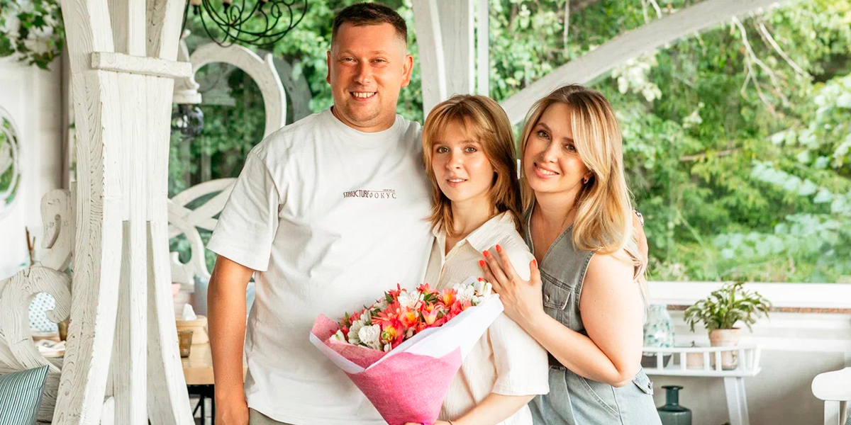 256 баллов и золотая медаль: мама местной абитуриентки о провале при поступлении на бюджет