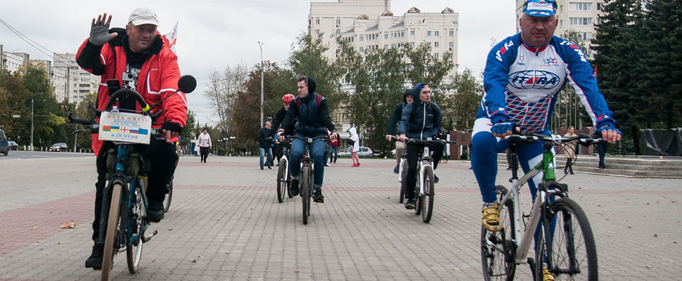 Грузинский велосипедист едет из Владивостока в Лиссабон через Владимир