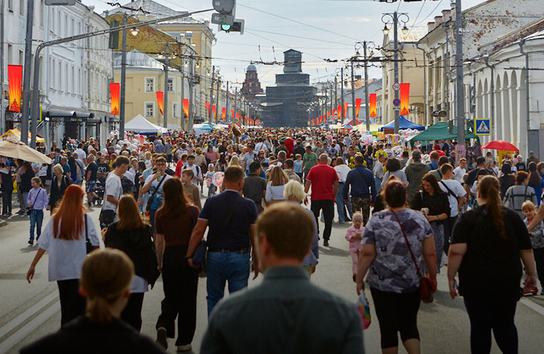 Перекрытие дорог, смена маршрутов и точки с Wi-Fi — путеводитель по Владимиру на День города