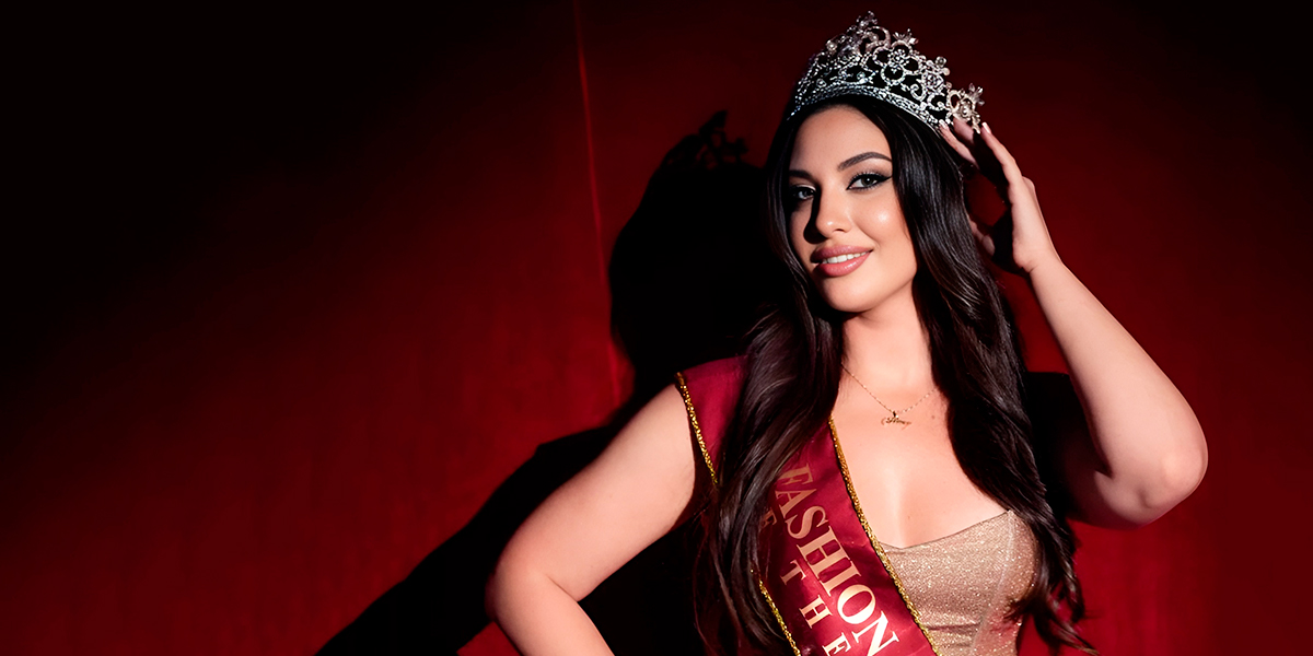 Яркий старт! Владимирская модель и директор агентства Victory признана «Королевой года»