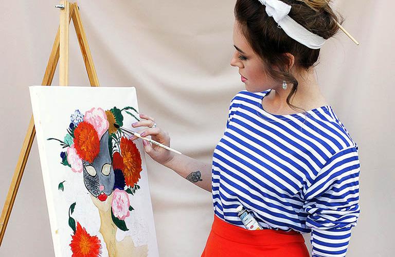 Весь июль у мольберта!