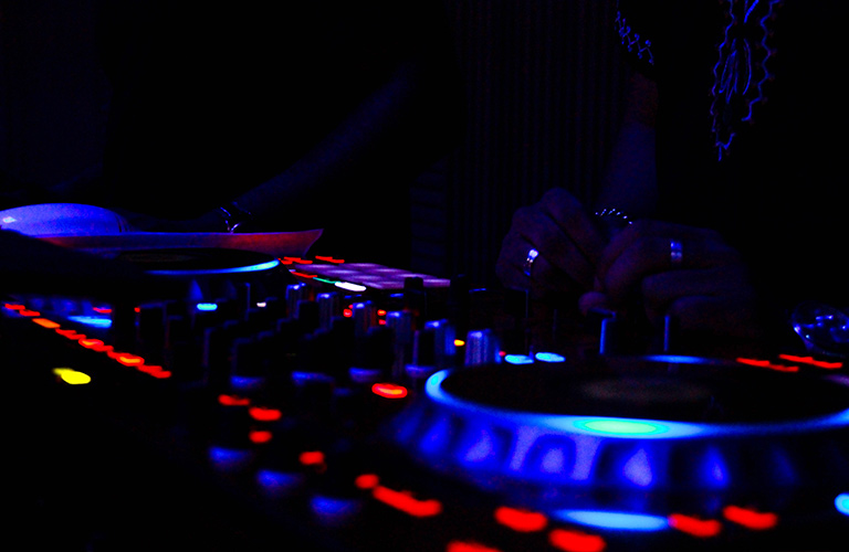 Dance Night «FUTURHYZM»