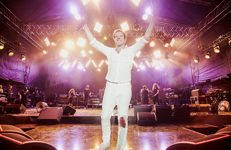 «18 лет счастья» группы «Animal ДжаZ»