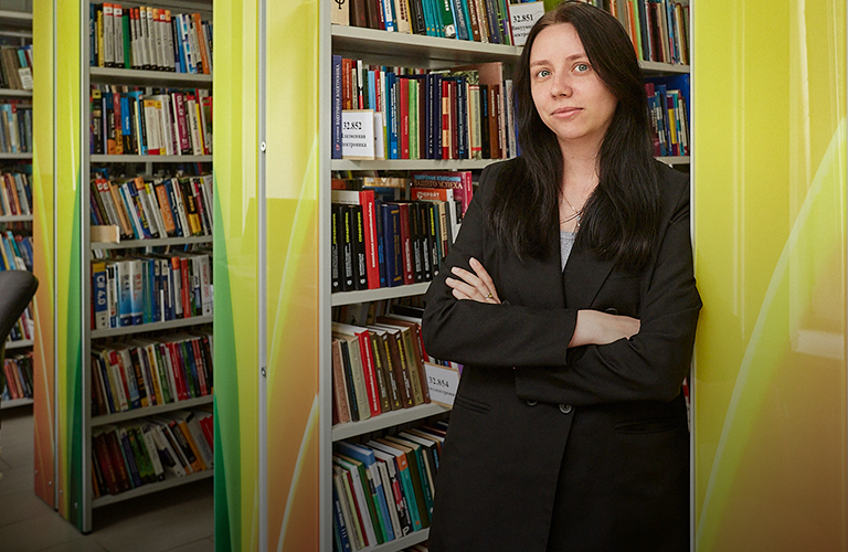 «Папа думает, я могу собрать световой меч из Star Wars»: девушка-физик о популяризации науки