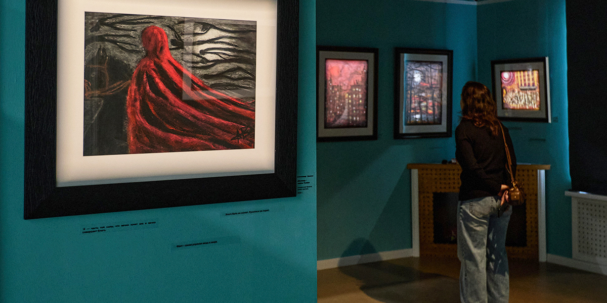 Визуальный диалог двух художников о романе «Мастер и Маргарита» на выставке во Владимире