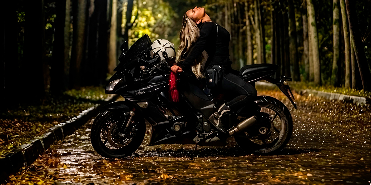 «Надеюсь, дочка не сядет на мотоцикл». Владелица Kawasaki Z1000SX из Мурома честно о стиле жизни