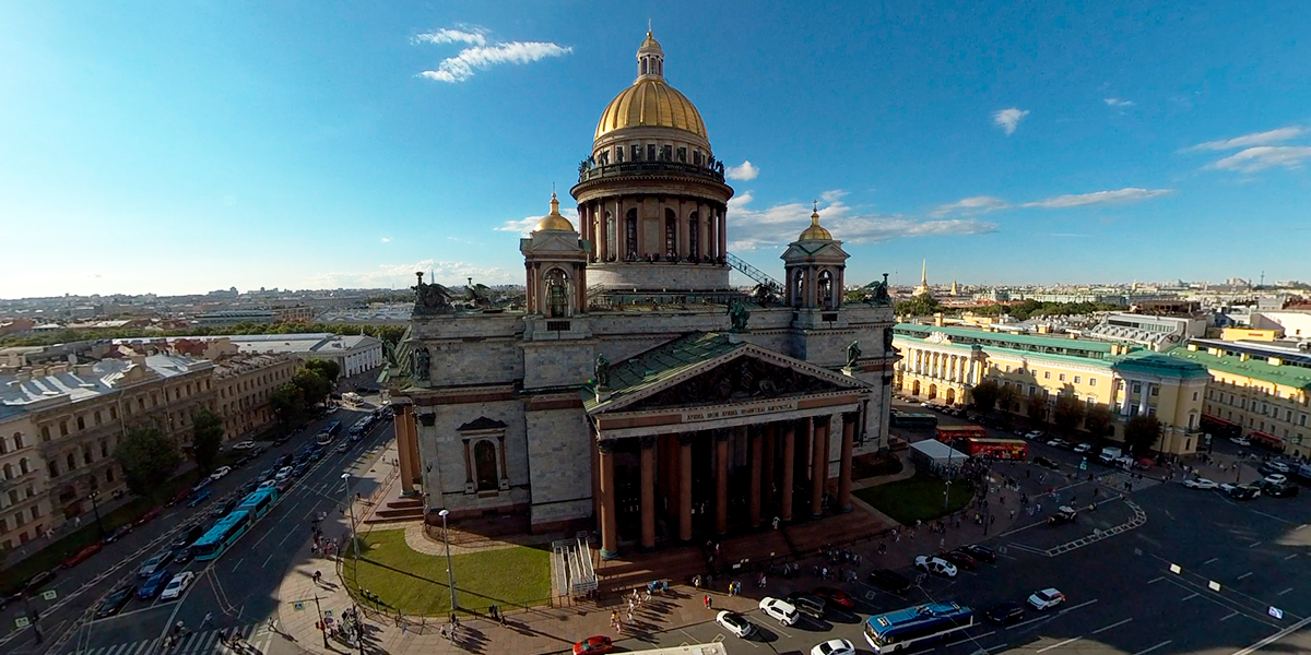 Над крышами Санкт-Петербурга: VR-экскурсия из Владимира по красивейшим местам Северной столицы