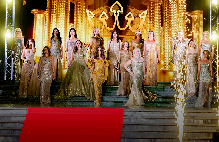 Шесть корон и признание — владимирские красотки добились триумфа на конкурсе в Крыму
