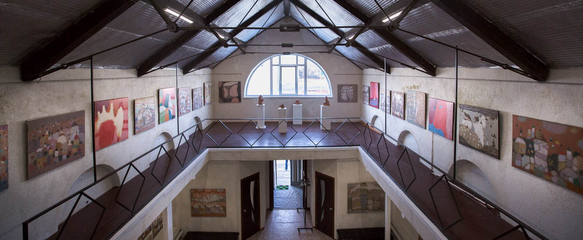 Весенняя ярмарка в Доме художника