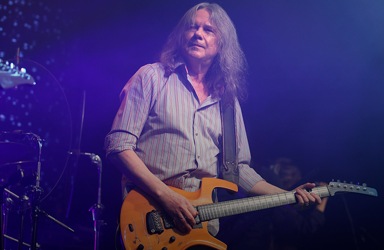 А не спеть ли нам песни о любви? Декабрь во Владимире стартует со шлягеров группы «Чиж & Co»