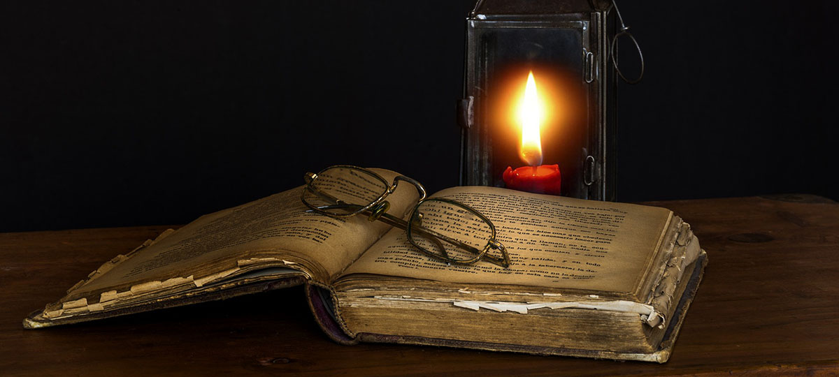 Мистические чтения в «Темной комнате». Не испугаетесь?