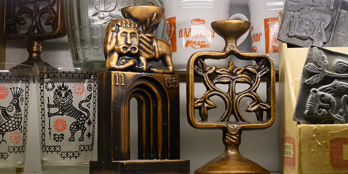 Флэшбек по-владимирски: коллекционные сувениры к 850-летию города и другие местные артефакты