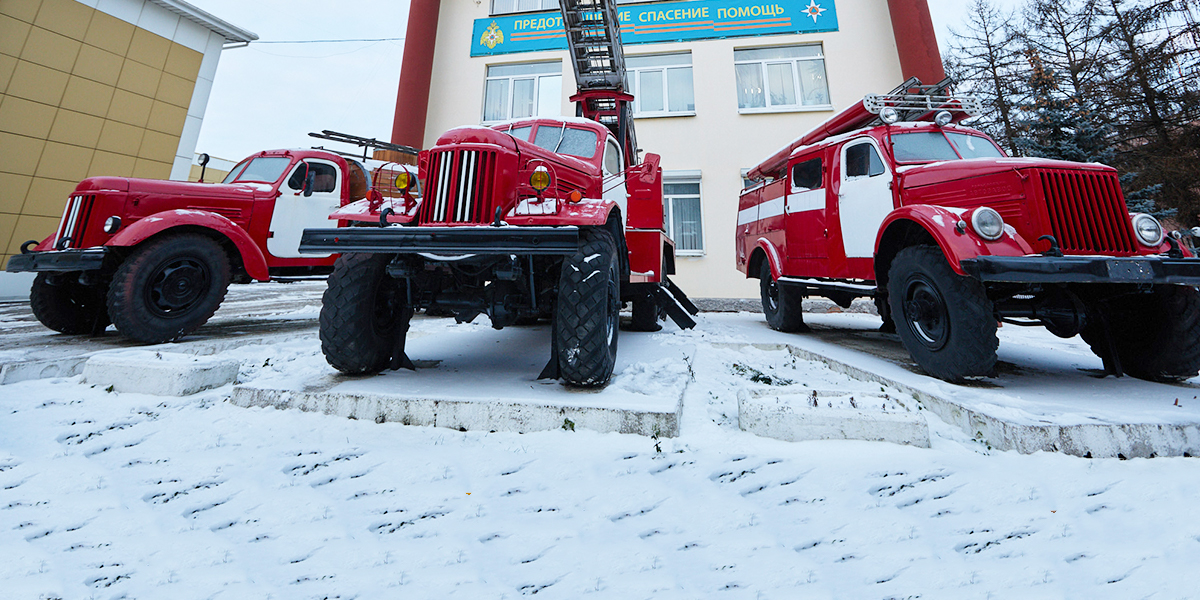 От пожарных машин до ракеты и поезда: коллекция техники под открытым небом во Владимире