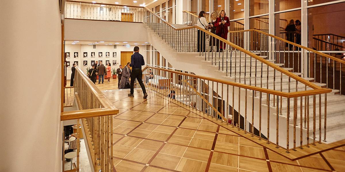 Встречаем на бис! Владимирский театр драмы, прошедший «очищение огнем», открыт для зрителей