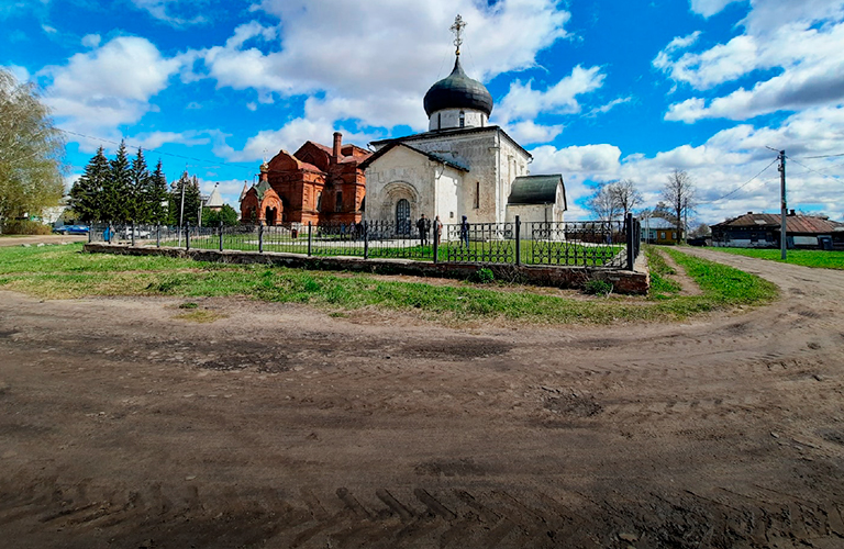 В Юрьеве-Польском отреставрируют Георгиевский собор со слоником на барельефе, а в Муроме — дом отца телевидения