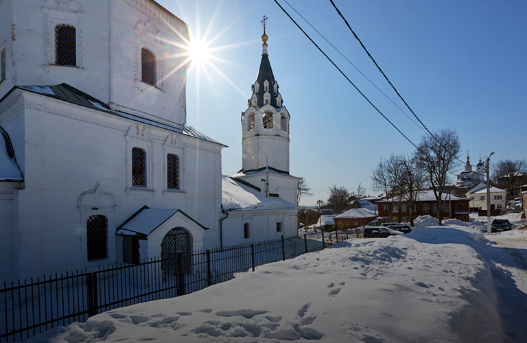 Владимирские улицы и церкви, названные в честь Николая Чудотворца — прообраза Деда Мороза