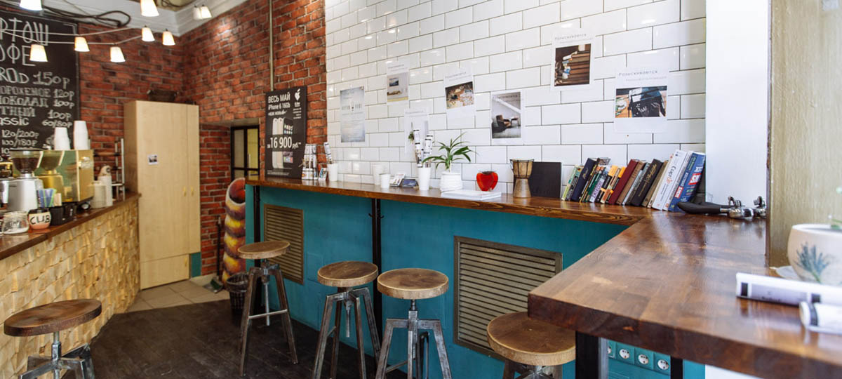 Гаражная распродажа в «Куртош и кофе»