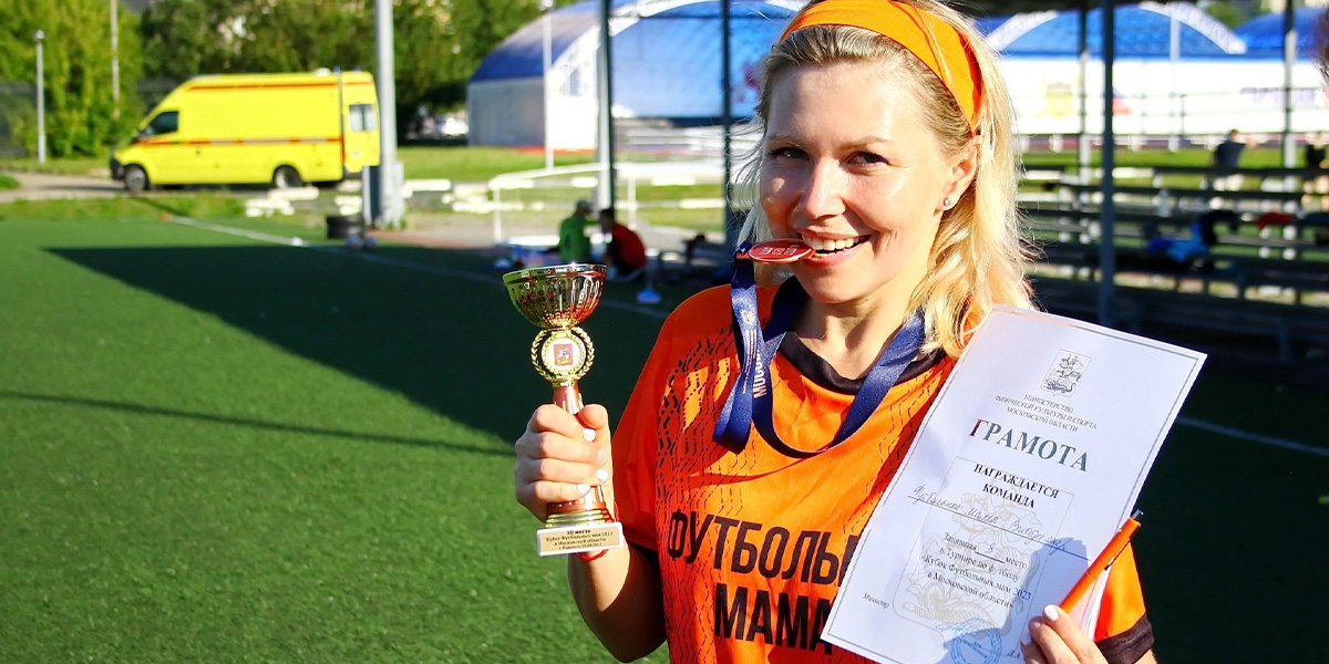 На «Кубке футбольных мам» команда из Владимира стала самой зажигательной