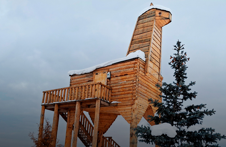 15-метровый конь с музеем Ильи Муромца внутри претендует на внесение в Книгу рекордов России