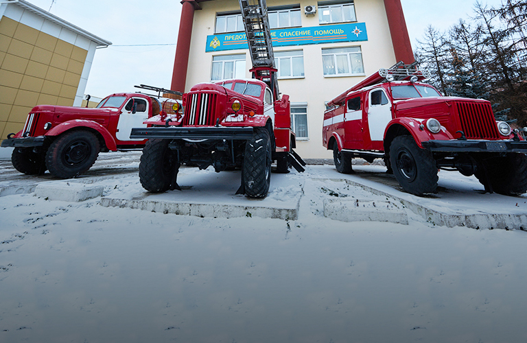 От пожарных машин до ракеты и поезда: коллекция техники под открытым небом во Владимире