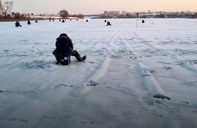 На Содышке собрались 33 любителя ловить рыбу на мормышку со льда