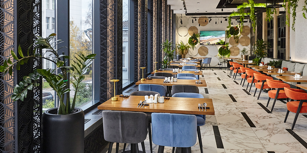 Ранние завтраки, комфорт-фуд и твисты на знакомые рецепты в ресторане с окнами в пол Saisons