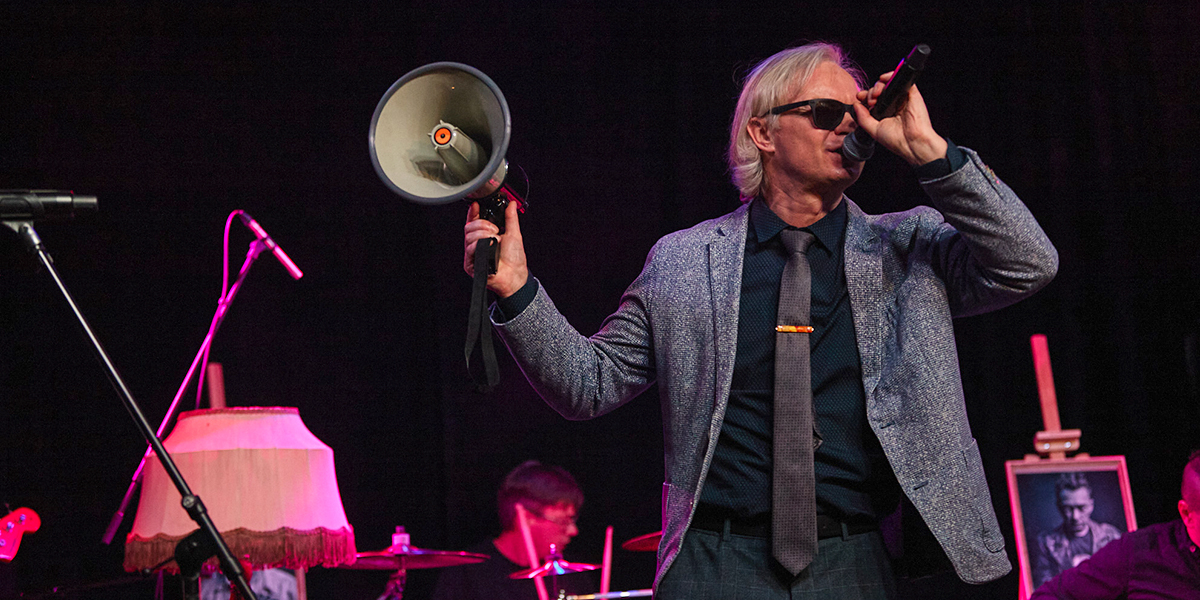 Дневник безумца: лидер «Фон Кнофф orchestra» о книге-альбоме и «не энциклопедии» владимирского рока