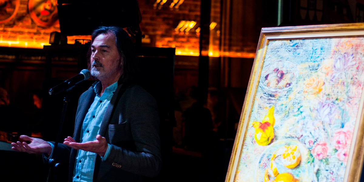 Никас Сафронов оценил рисунки юной владимирской художницы