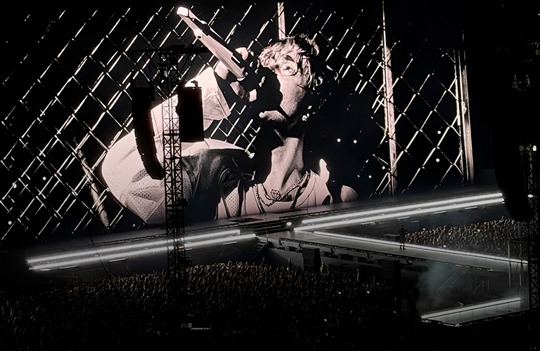 Скандальное выступление Крида и другие концерты поп-звезд, на которых зажигали владимирцы