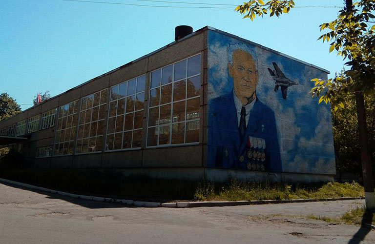Во Владимире появилось геройское граффити