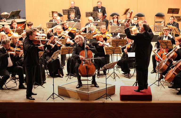 Ослепляющий магией звука «Рыцарь виолончели»: Марк Дробинский во Владимире