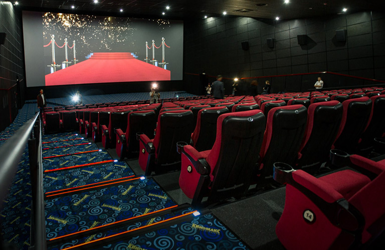 Для ценителей: В «Киномакс-Буревестник» открыли зал класса «Комфорт»