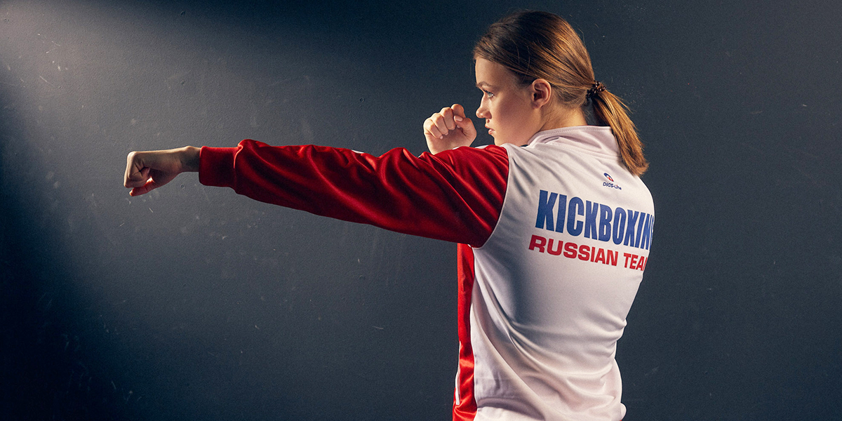«У меня получается совмещать силу и грацию»: стиль модели и чемпионки Европы по кикбоксингу