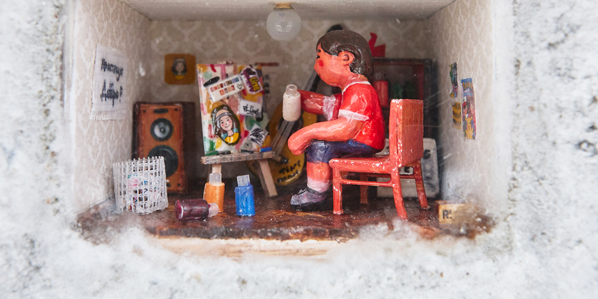 Новые сюжеты о главном: уличные художники спрятали во Владимире две миниатюры с личными историями